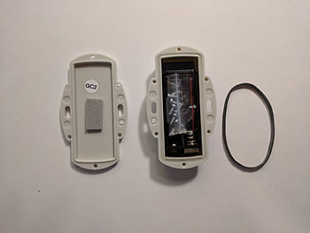 screws_inside_unit_7