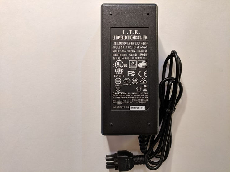 12v_5a_power_supply_bottom_23